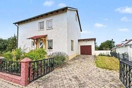 Haus zum Kaufen in Regenstauf 590.000,00 € 130 m²