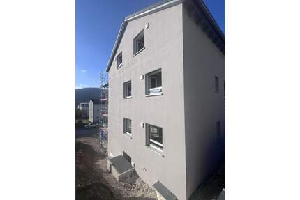 NEUBAU 3-Zimmer-Wohnung im Erdgeschoss mit großem Balkon - Eichstätt