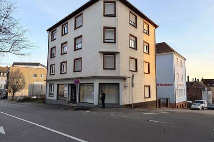 Aus Bankverwertung! Eigentumswohnung im 3. OG in zentraler Lage - Pirmasens Innenstadt