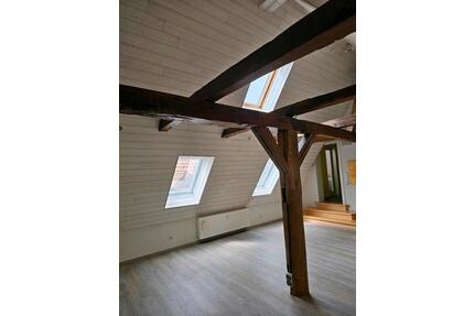 Wohnung 100qm plus, Dachgeschoss - Guxhagen