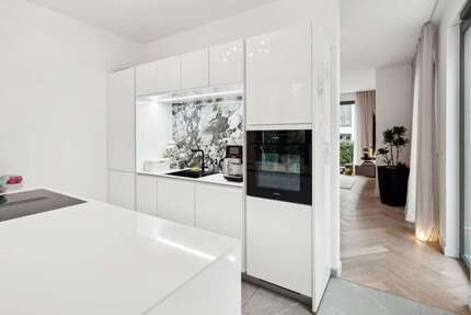 Haus zum Kaufen in Taunusstein 1.180.000,00 € 193 m²