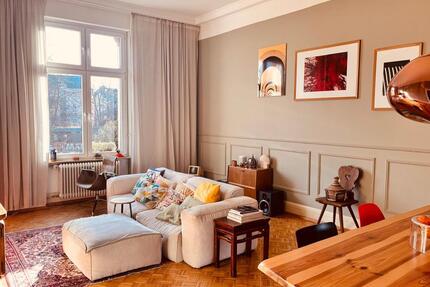 3ZW WOHNUNG HOCHWERTIGER ALTBAU BALKON GÄSTE WC EBK WANNENBAD BALKON FRIEDBERGER ANLAGESANDWEGZOOZEILBETHMANNPARK - Frankfurt am Main Nordend Ost