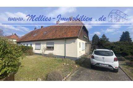 Doppelhausfhälfte mit Nebengebäude - Faßberg