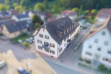 Haus zum Kaufen in Badenweiler 750.000,00 € 702 m²