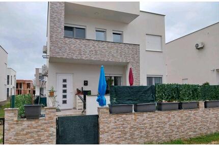 Haus in Stoij Montenegro - 180.000,00&nbsp;EUR Kaufpreis, ca.&nbsp; 120,00&nbsp;m&sup2; in Bremervörde (PLZ: 27432)