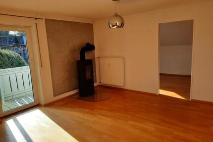 Schöne 4-Zimmer-Dachgeschosswohnung - Röhrnbach