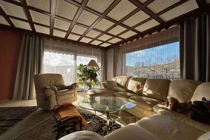 Haus zum Kaufen in Flörsbachtal 290.000,00 € 212.14 m²