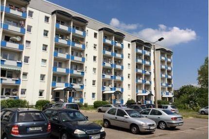 Willkommen Zuhause: praktische 2-Zimmer-Wohnung mit freiem Blick vom Balkon! - Leipzig Lausen-Grünau