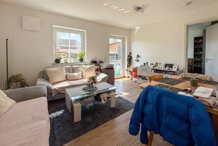 Wohnung zum Mieten in Ottenhofen 680,00 € 40 m²