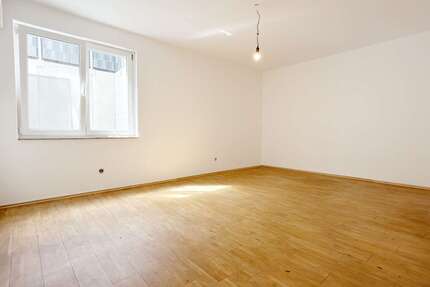 Wohnung zum Mieten in Langenfeld 470,00 € 45 m²