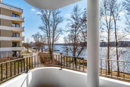 Wohnung zum Mieten in Berlin 2.500,00 € 97 m²