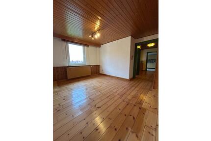 Wohnung für Singles oder Paare - 500,00&nbsp;EUR Kaltmiete, ca.&nbsp; 75,00&nbsp;m&sup2; in Pirmasens (PLZ: 66955) Niedersimten