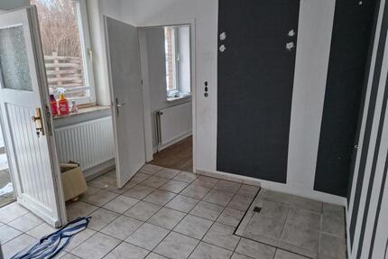 Altbau-Wohnung auf 2 Etagen - 700,00&nbsp;EUR Kaltmiete, ca.&nbsp; 100,00&nbsp;m&sup2; in Lüder (PLZ: 29394)