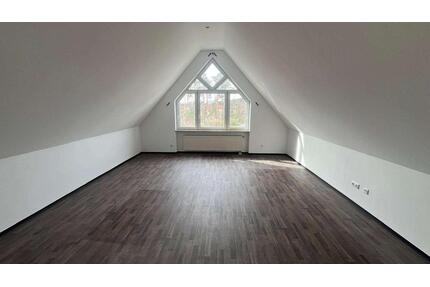 NEUES BAD + KÜCHE! 3-Zimmerwohnung in Erlangen-Dechsendorf