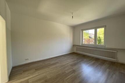 Gepflegte 3-Zimmer-Wohnung mit Wanne in Wilhelmshaven Bant
