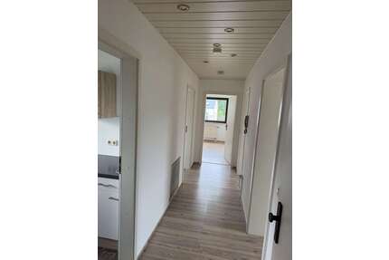 Wohnung zum Mieten in Schönheide 348,80 € 57.21 m²