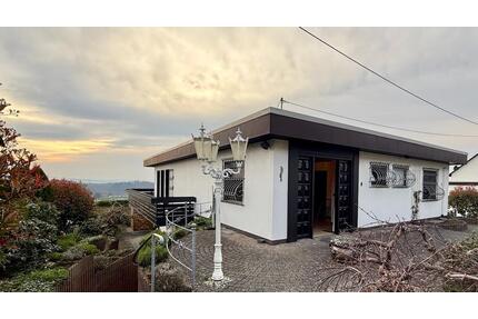 Einfamilienhaus mit flex Wohnkonzept & Doppelgarage in Hillscheid