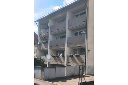 3 Zimmer Wohnung mit Balkon und 2 Keller Schwaig bei Nürnberg