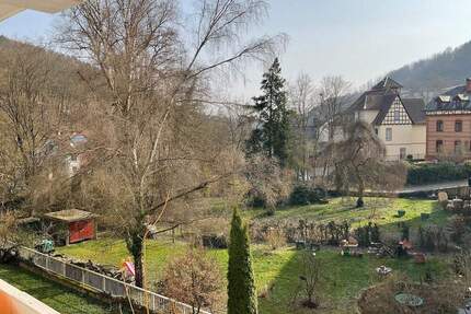 Ansprechende, helle Wohnung direkt in Schlangenbad