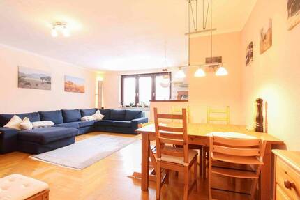 Platz für gemeinsame Momente - Erdgeschosswohnung mit Garten, zentral gelegen - Gelnhausen