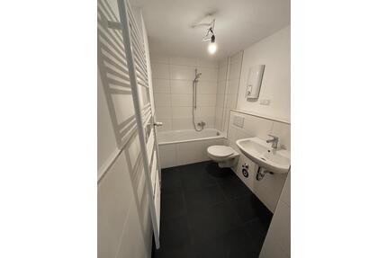 Neu renovierte 2 Zimmer-Wohnung im Georgsviertel - Köln Innenstadt