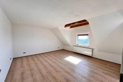 Schöne 2 ZKB DG Wohnung - Erstbezug nach Sanierung! - Bexbach