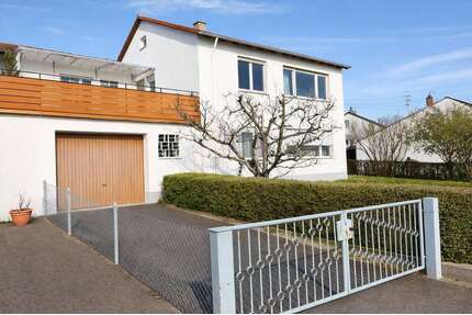 Haus zum Kaufen in Backnang 390.000,00 € 134.53 m²