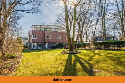 Haus zum Kaufen in Potsdam Eiche 850.000,00 € 147.3 m² - Potsdam / Eiche