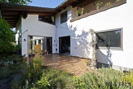 Haus zum Kaufen in Feldkirchen-Westerham 895.000,00 € 222 m²
