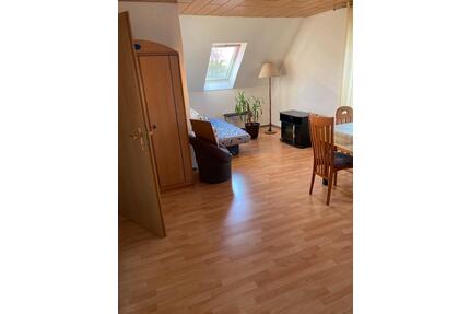 Wohnung ca. 70qm Dachgeschoss - 700,00&nbsp;EUR Kaltmiete, ca.&nbsp; 70,00&nbsp;m&sup2; in Westerstede (PLZ: 26655)