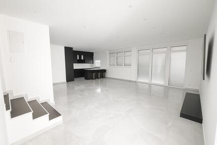 Terrassen Wohnung mit Garten Luxus - Bietigheim