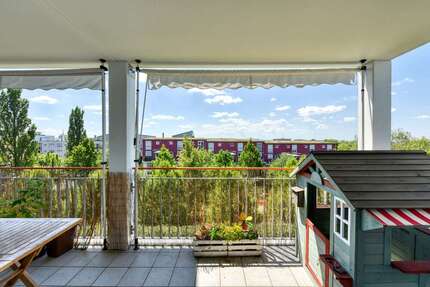 Wohnung zum Mieten in Stuttgart-Bad CannstattBurgholzhof 1.600,00 € 96 m² - Stuttgart-Bad Cannstatt/Burgholzhof