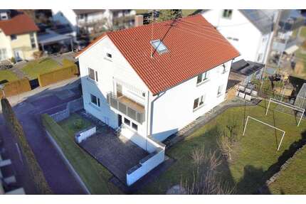 Haus zum Kaufen in Waldstetten 440.000,00 € 216 m²