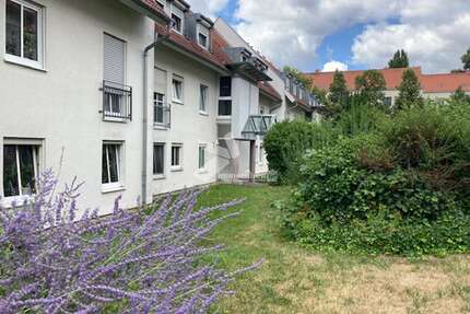 Wohnung zum Kaufen in Leipzig 85.000,00 € 28.39 m²