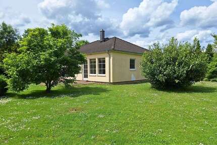 Haus zum Kaufen in Dersekow 298.500,00 € 84.32 m²