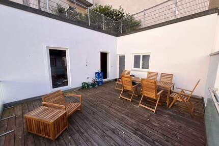 Exklusive 4-Zi.-Altstadt-Wohnung mit 12,98 m² Dachterrasse im Zentrum der Altstadt - Regensburg Innenstadt