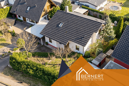 Haus zum Kaufen in Sonneberg 239.000,00 € 146.85 m²