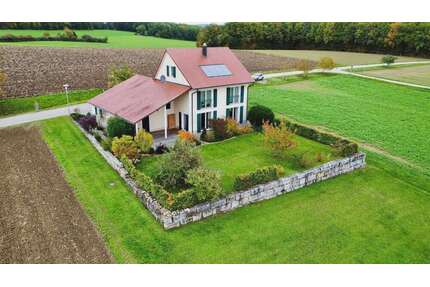 Haus zum Kaufen in Hirschaid 675.000,00 € 118 m²