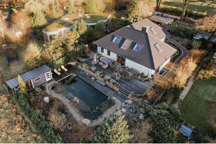 Haus zum Kaufen in Ammersbek 1.150.000,00 € 232.93 m²