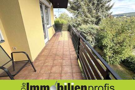 Haus zum Kaufen in Arzberg 250.000,00 € 190 m²