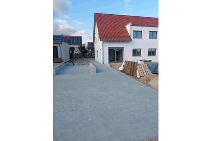 DHH Doppelhaushälfte in Lauterhofen zu vermieten