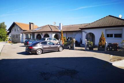 Wohn-Geschäftshaus in Kirchberg i.Wald