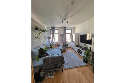 Schöne 2 Zimmer-Wohnung mit Balkon - Halle (Saale) Damaschkestraße