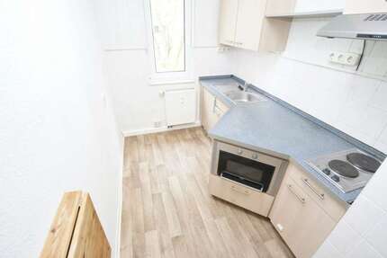 Wohnung zum Mieten in Chemnitz 298,42 € 46.86 m²