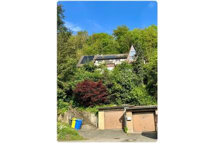 Stadtleben und Naturgenuss: Flexibel nutzbares Doppelhaus mit Garagen und angrenzendem Waldgrundstück! - Frankenberg (Eder)