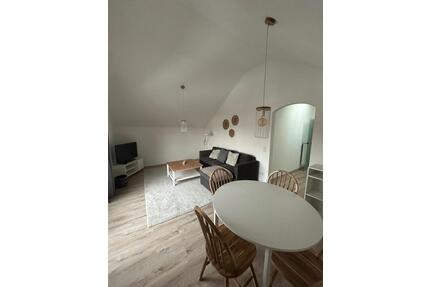 Wohnung mit Balkon, Parkplatz und Zusatzräumen zu vermieten - Bad Birnbach Asenham