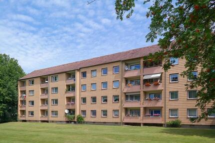 Angenehm wohnen in der Teichbreite – 3 Zimmer mit Balkon - Wolfsburg Alt-Wolfsburg
