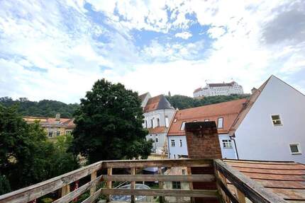 Haus - Kirchgasse in Landshut - 1.985.000,00&nbsp;EUR Kaufpreis, ca.&nbsp; 420,00&nbsp;m&sup2;&nbsp;Wohnfl&auml;che in Landshut (PLZ: 84028) Altstadt