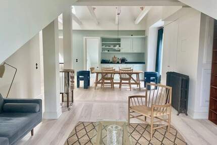 Komplett möblierte wunderschöne 3 Zimmerwohnung, W10.-04, Im DG, 110m² - Hamburg Rotherbaum