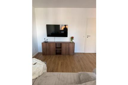 Kernsanierte Wohnung in zentraler Lage zur Untermiete in Köln
